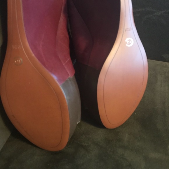 Derek Lam Wedges...Few Scratches...NEVER WORN!!! - Picture 3 of 6